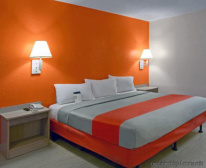 Motel 6-Portsmouth, Nh Buitenkant foto